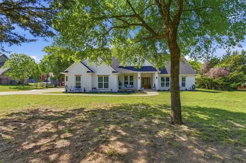 330 Pecan Hollow Cir, Anna, TX 75409
