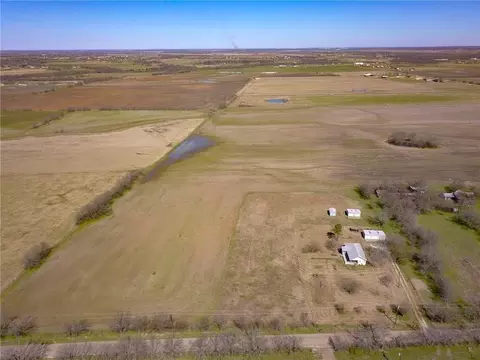 1017 County Road 1102, Rio Vista, TX 76093