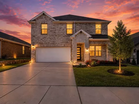 2211 Gustavus Dr, Sherman, TX 75092