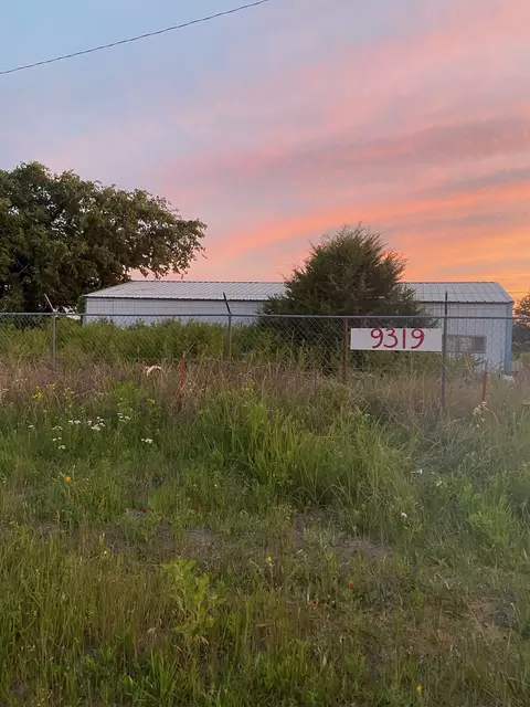 9319 U S Hwy 287, Alvord, TX 76225