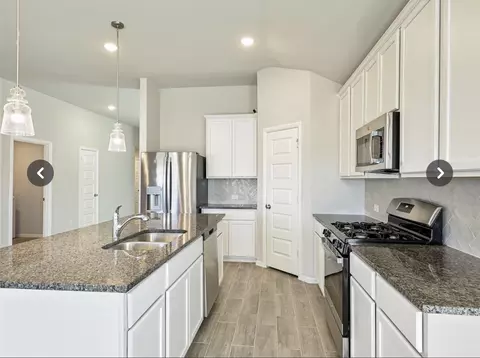 Kitchen - 14219 Aberavon Dr, Pilot Point, TX 76258 photo 1 of 2