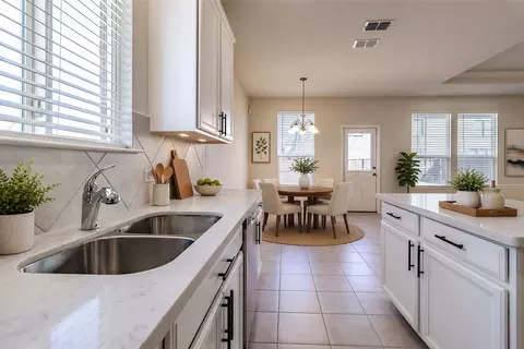 2078 Rosebury Ln, Forney, TX 75126