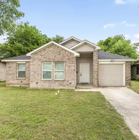 2836 Kilburn Ave, Dallas, TX 75216