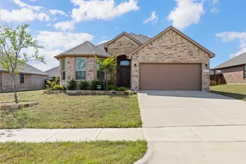 3437 Lauren St, Krum, TX 76249