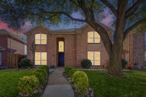 18815 Park Grove Ln, Dallas, TX 75287
