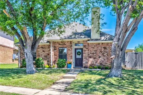 4306 Harvest Hill Rd, Carrollton, TX 75010