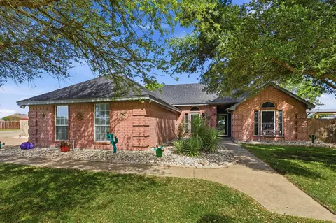 217 Seay Rd, Italy, TX 76651