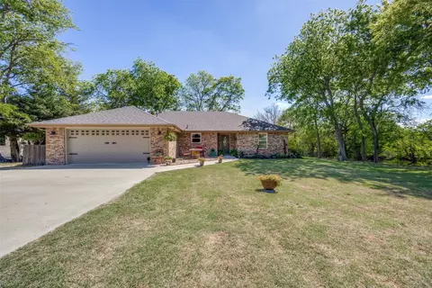 213 High Rdg, Blue Ridge, TX 75424