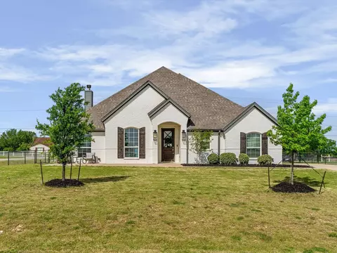 1515 Horseshoe Ct, Justin, TX 76247