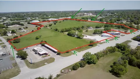676 W W Audie Murphy Pkwy, Farmersville, TX 75442