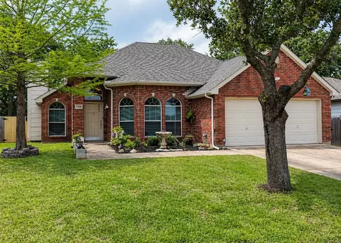 5308 Kayanne Ln, Denton, TX 76208