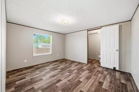 205 E Park St, Frost, TX 76641 photo 9