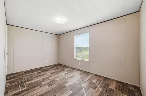 205 E Park St, Frost, TX 76641 photo 14