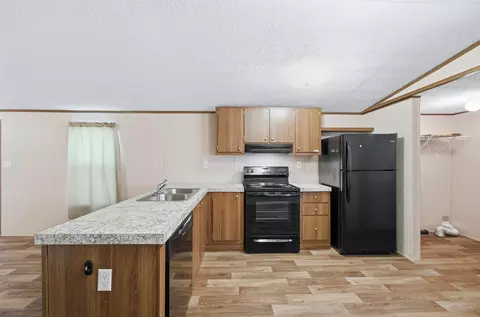205 E Park St, Frost, TX 76641 photo 6