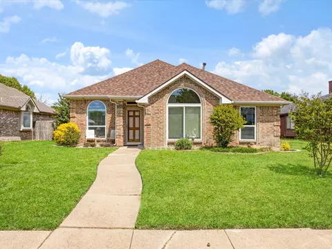 2104 Homestead Dr, Mesquite, TX 75181