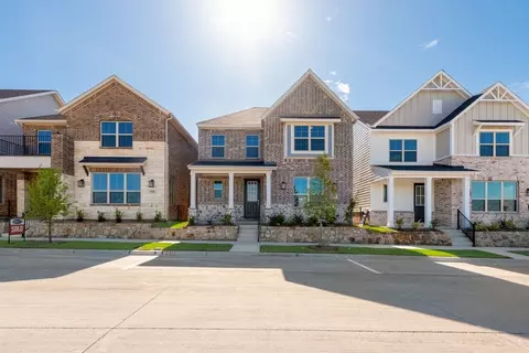 1910 Waterwalk Dr, Rowlett, TX 75088