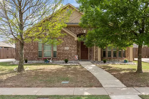 6618 Thistle Wood Dr, Midlothian, TX 76065