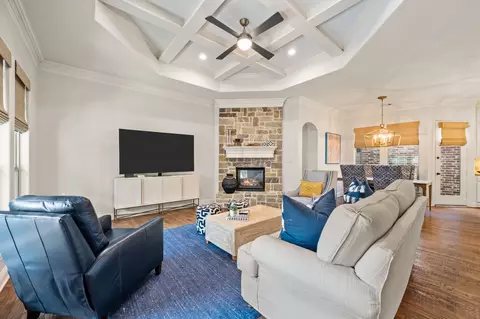 Living - 724 E Hill St, Keller, TX 76248 photo 1 of 3
