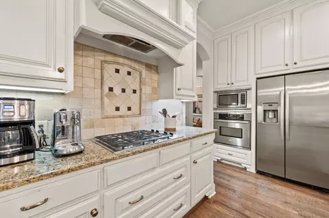 Kitchen - 724 E Hill St, Keller, TX 76248 photo 4 of 4