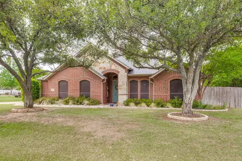 12332 Wagon Bow Dr, Burleson, TX 76028