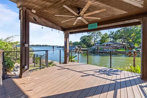 124 Marina Dr, Gun Barrel City, TX 75156