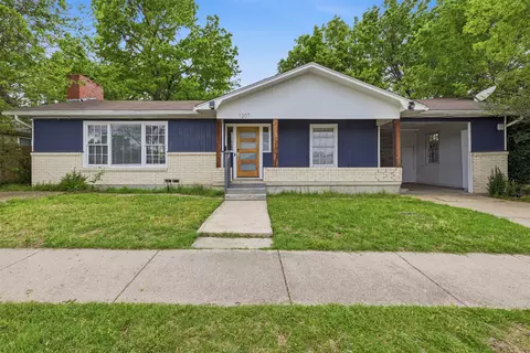 1207 N College St, Mckinney, TX 75069