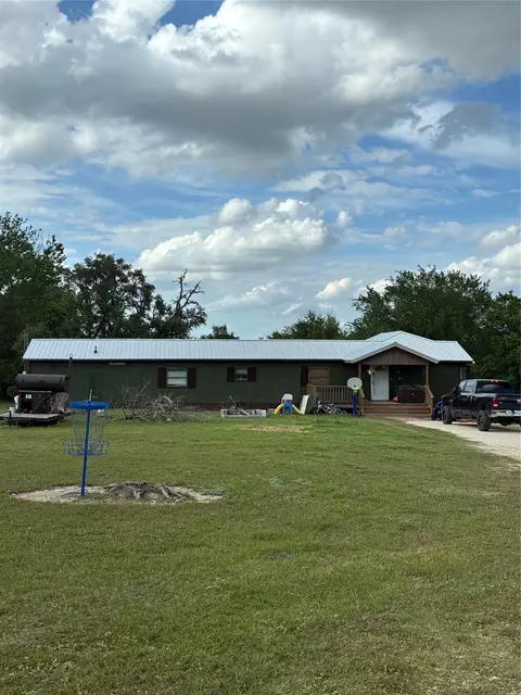 304 Horseshoe Bnd, Eddy, TX 76524