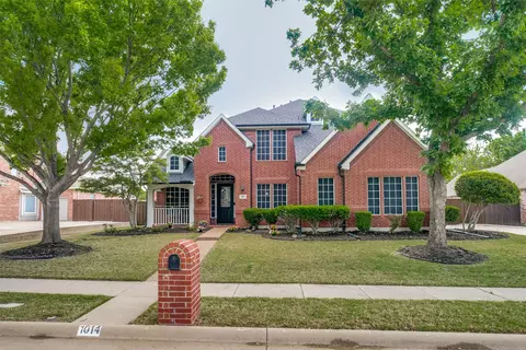 1014 Amesbury Dr, Murphy, TX 75094