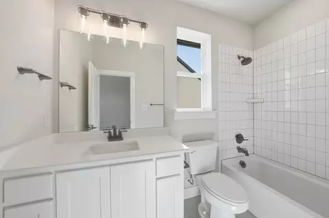 Bath - 851 Dahlia Dr, Prosper, TX 75078 photo 6 of 6