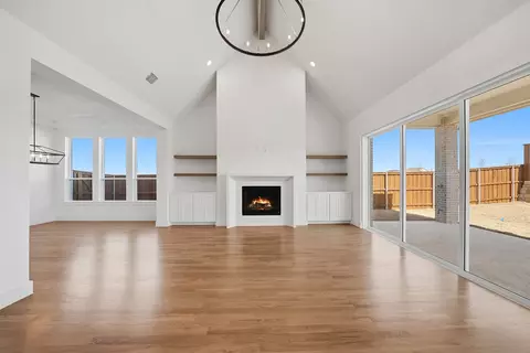 Living - 1020 Hackberry Dr, Prosper, TX 75009 photo 3 of 3
