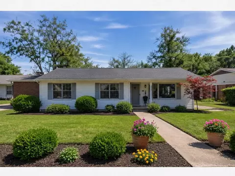 2250 Peavy Cir, Dallas, TX 75228