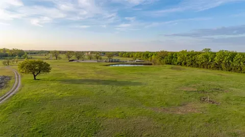 6634 Tim Donald Rd, Justin, TX 76247