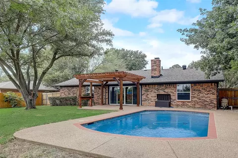 607 Field St, Colleyville, TX 76034