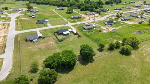 View/Area - 2004 Brown Loop, Poolville, TX 76487 photo 4 of 5