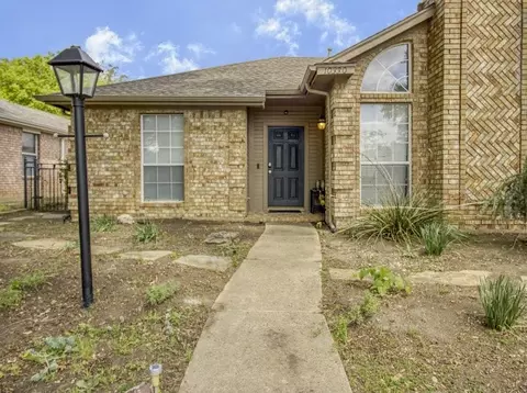 10330 Castle Dr, Frisco, TX 75035