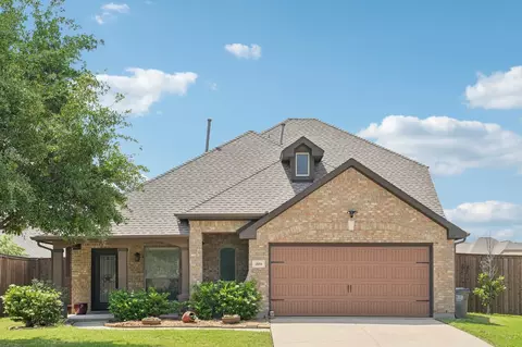 2604 Deer Hollow Dr, Little Elm, TX 75068