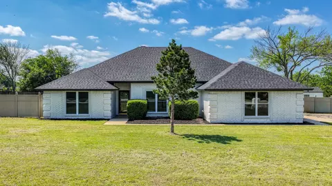 142 Lori Dr, Willow Park, TX 76087