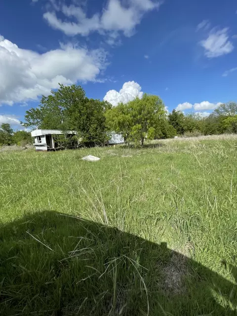 31 Julia, Bangs, TX 76823 photo 5