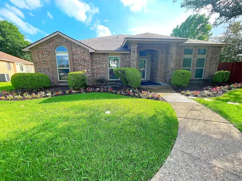 7124 Don Gomez Ln, Garland, TX 75043