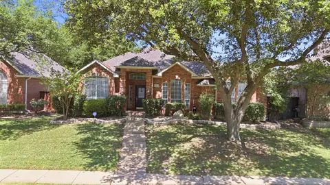 1011 Cowboys Pkwy, Irving, TX 75063