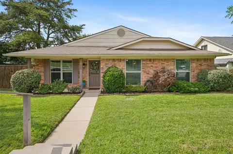 705 Walnut Dr, Lewisville, TX 75067
