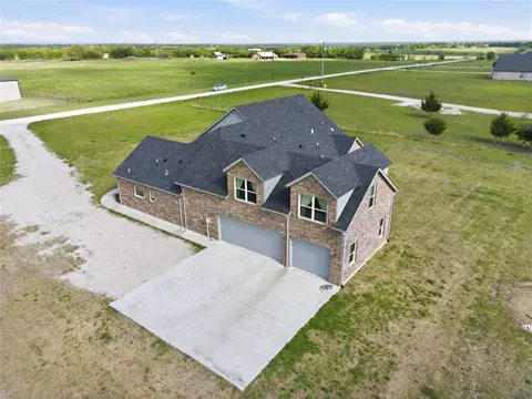 View/Area - 4299 County Road 1098, Celeste, TX 75423 photo 3 of 5