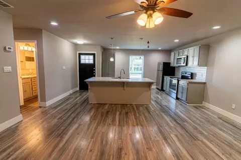 807 Meadow Mead Dr, Allen, TX 75002
