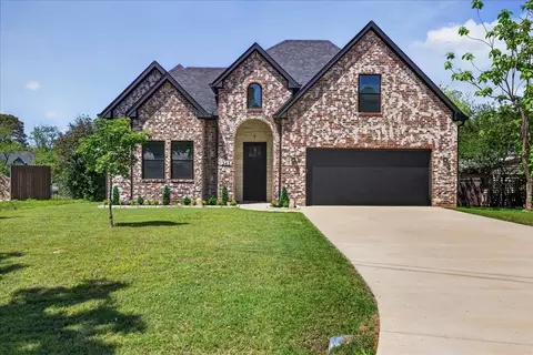 245 Autumn Wood Trl, Gun Barrel City, TX 75156