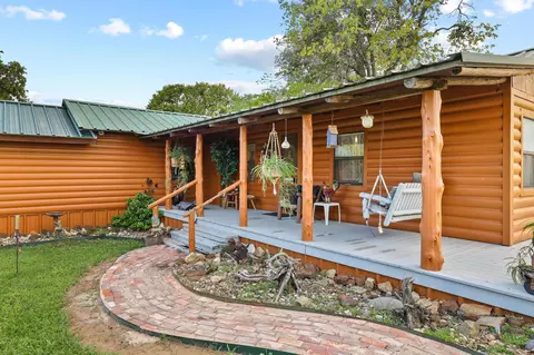 642 Earl Rd, Sadler, TX 76264