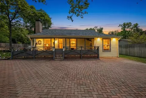 333 Lakeview Dr, Hideaway, TX 75771