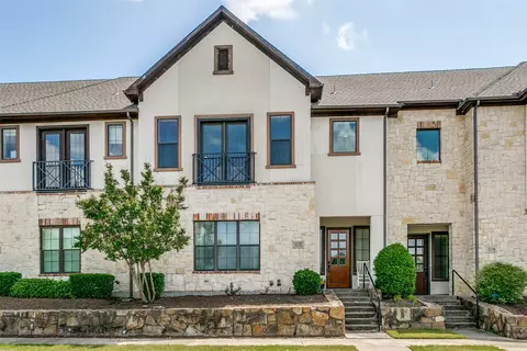 1132 Hemingway Ln, Irving, TX 75063