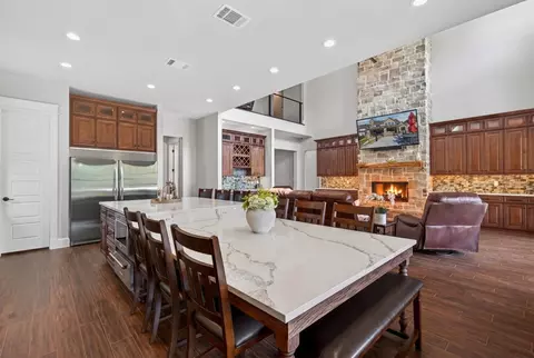 Kitchen - 2005 Emma Dr, Tool, TX 75143 photo 1 of 6