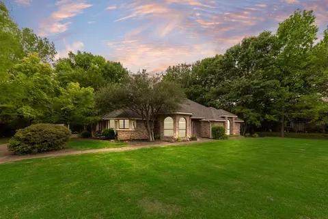 848 Nueces Trl, Midlothian, TX 76065