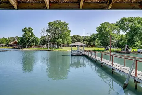 6517 Peden Rd, Fort Worth, TX 76179